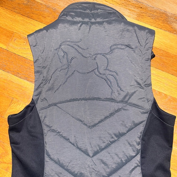 Kerrits Riding Vest - Picture 3 of 4